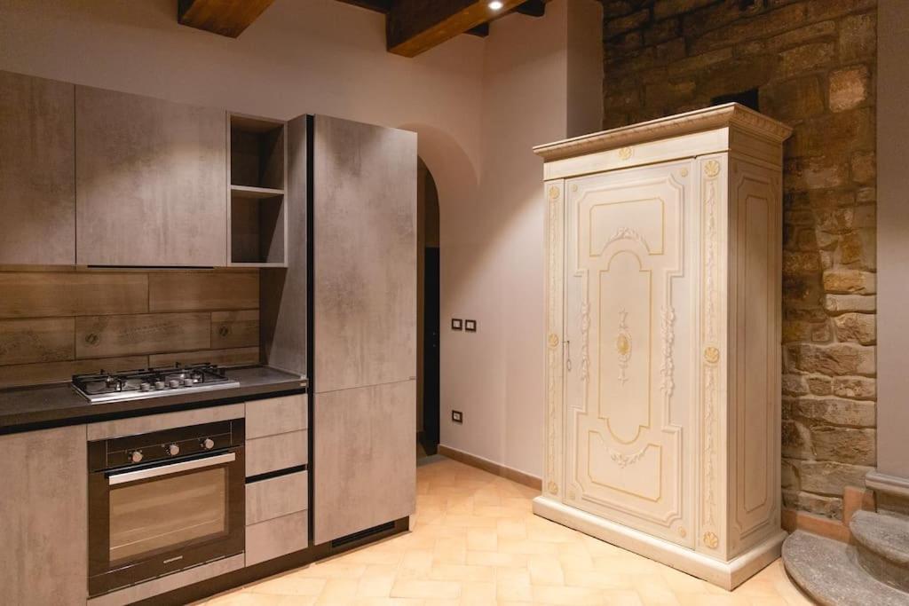 Cozy And Charmin 3Br Apartment Steps By Duomo Флоренция Екстериор снимка